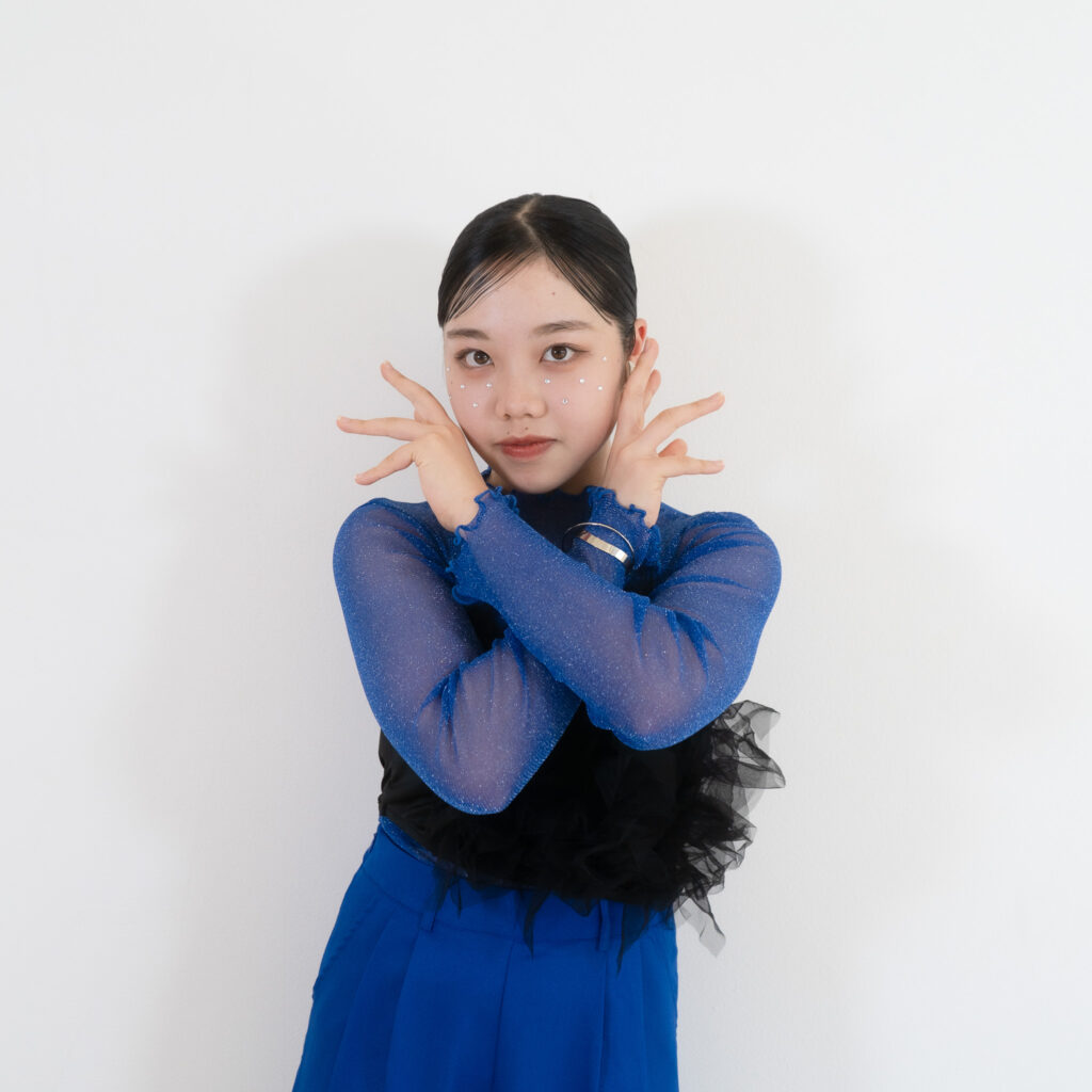 瑚々奈