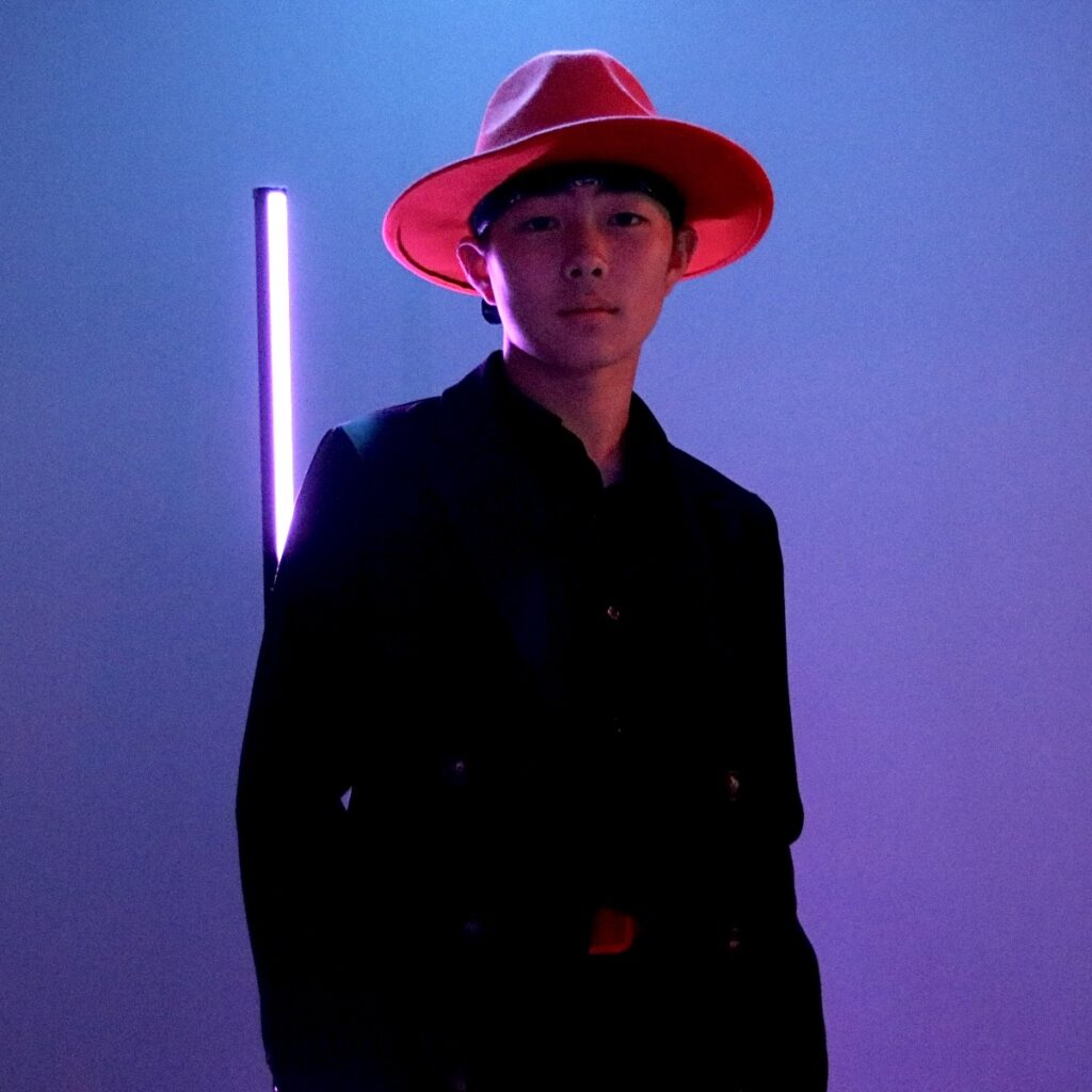 TAKERU